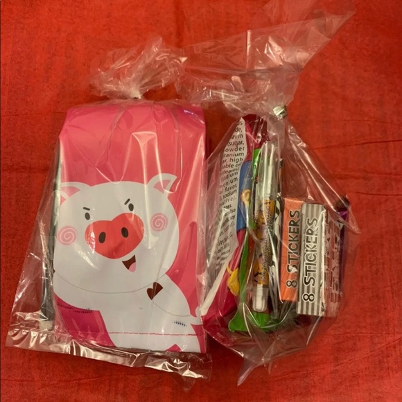 Random Disney Princess Basket Bundle. - Picture 4 of 9